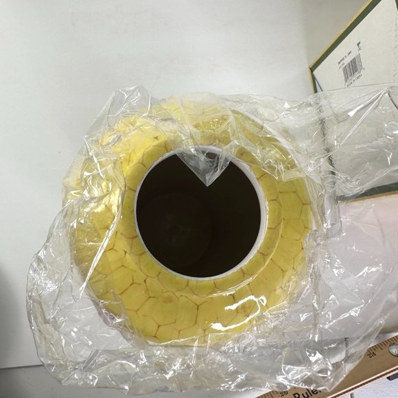 Country Harvest Yellow Rooster Vase Poultry Fence New in Box - Picture 9 of 9